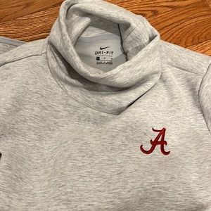 Nike Atlanta braves sweatshirt